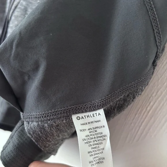 Athleta Excursion Hybrid Skort in Heathered Gray - Picture 6 of 6